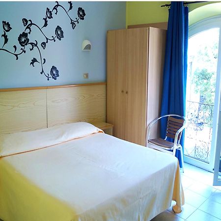 Hotel Stazione Novara Bagian luar foto