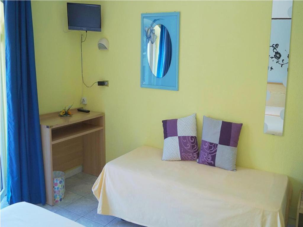Hotel Stazione Novara Bagian luar foto
