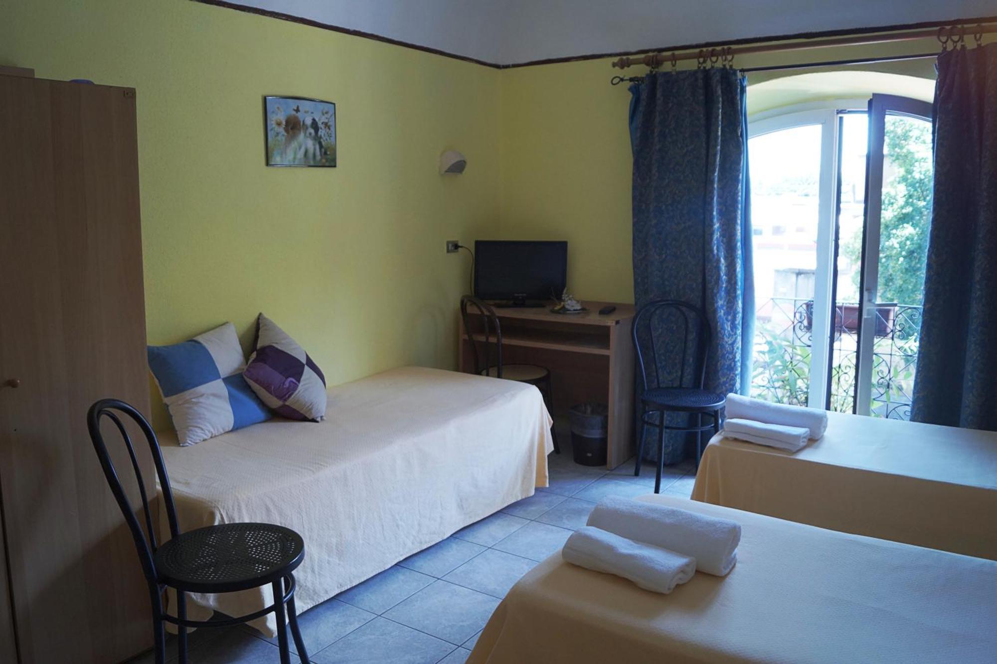 Hotel Stazione Novara Bagian luar foto